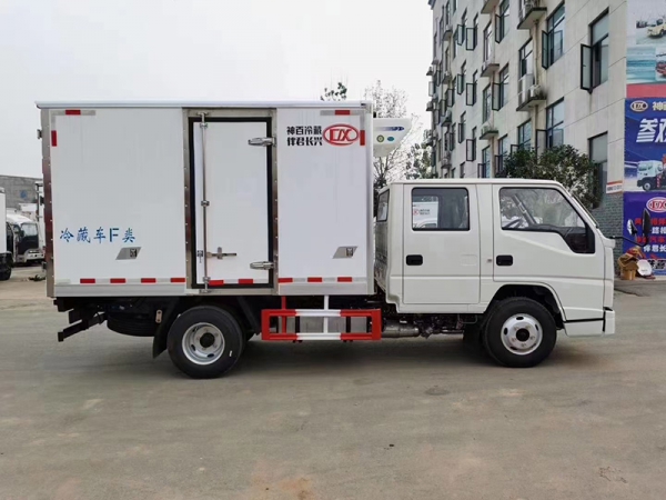國六江鈴順達雙排座3米2冷藏車